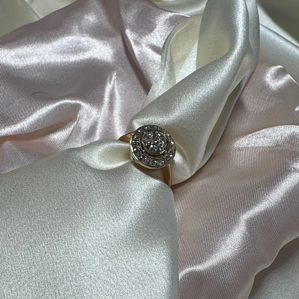 Vintage 14 K gold and diamonds Women's Ring - Picture 2 of 10